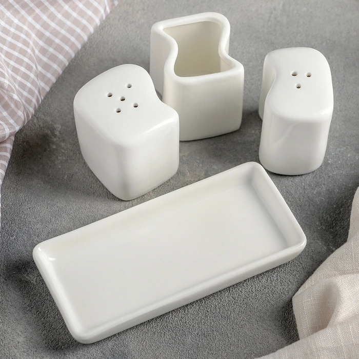 Набор для специй Бланш 3 шт: солонка 65 мл перечница 60 ёмкость зубочисток |