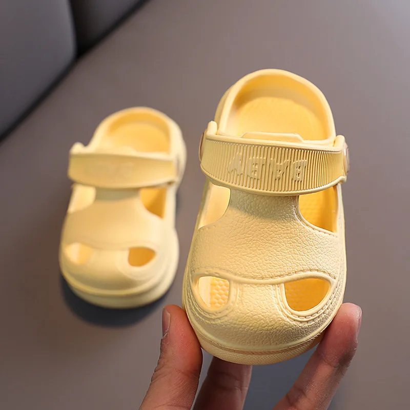 

Toddlers fashion garden shoes boys sandals summer slides childrens beach slippers 2021 stylish