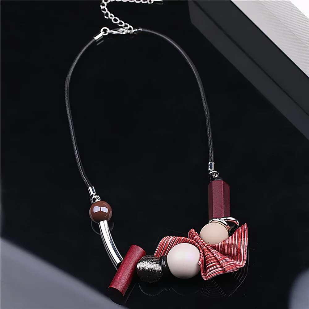 Ожерелье женское из акриловой смолы массивное с бусинами | Украшения и