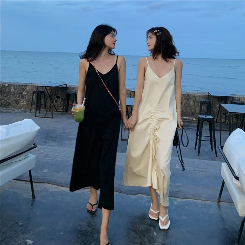 Женское платье макси свободного кроя плиссированное сексуальное на бретельках с