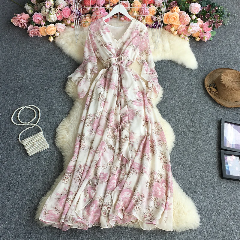 

Шифоновое платье с цветочным принтом, V-образным вырезом и рукавами-фонариками