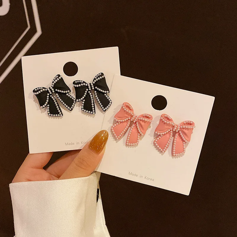 

Wholesale Silver Plated New Pearl Bow Factory Women Stud Earrings Drop Shipping Gift