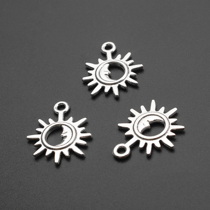 

20pcs Alloy Silver Color Mini Sun Moon Charm Pendant Bracelet Tags For Earrings Necklace Jewelry Findings Making Accessories