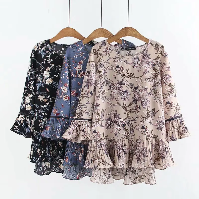 

Shirt Blouse Women's Spring Summer Chiffon Shirts Mid-Long Bell Sleeve Pleated Floral Ladies Shirt Middle-aged Women Shirt Tops