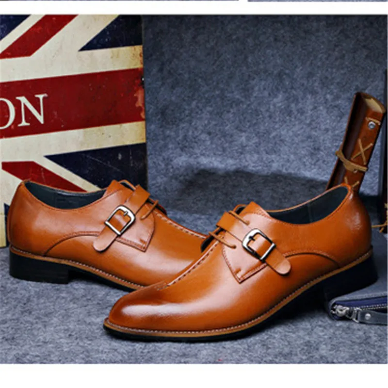 Туфли мужские классические из лакированной кожи заостренный носок пряжка