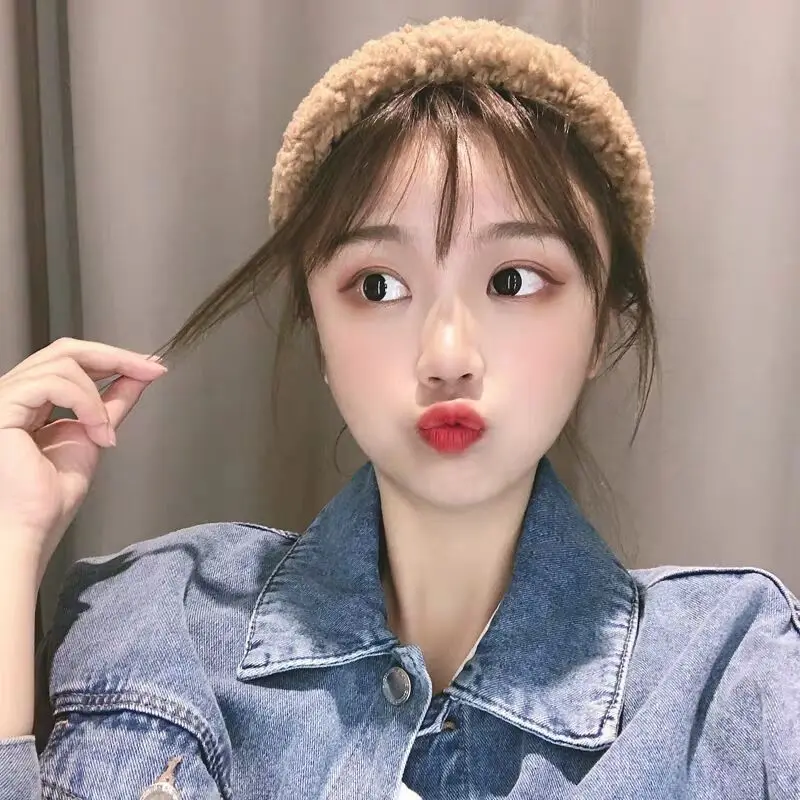 Ободок для волос теплый с широкими полями из ягненка 1 шт. |