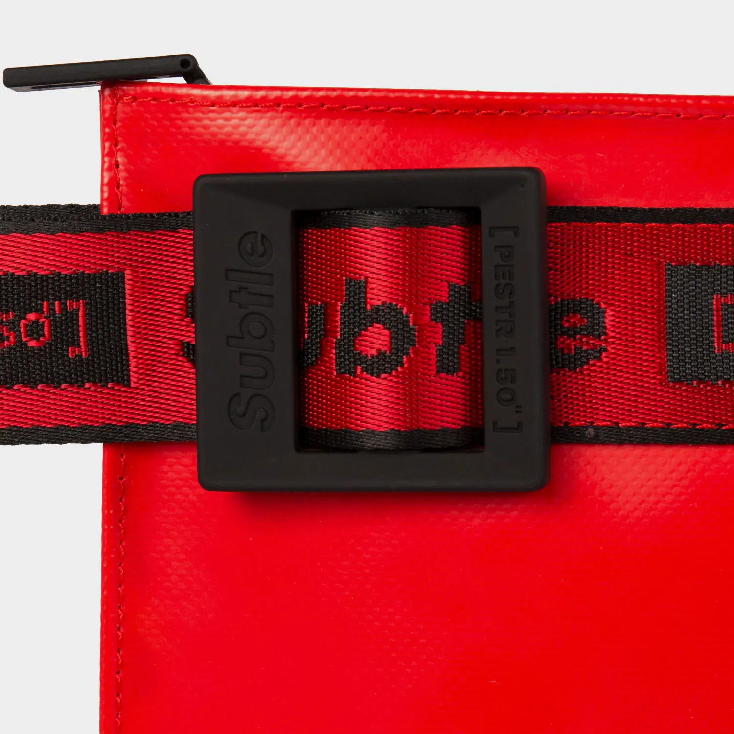 

Subtle FRONTIER Medium Pouch 0.4L Waterproof Bag Urban City Office Handheld Wristlet Clutch Bag Water Resistant Daypack Fashion