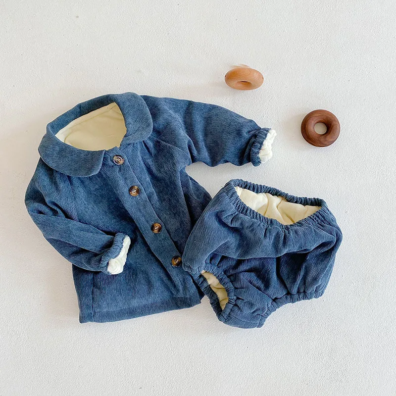 

Комплект одежды для маленьких мальчиков и девочек, новинка, модные однотонные зимние плотные шорты для младенцев, топы с длинным рукавом, ко...