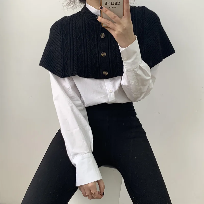 

Spring and autumn women's casual solid color round neck single-breasted shawl cloak