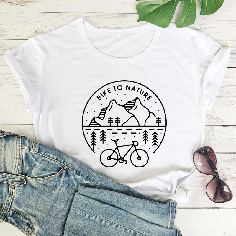 Женская футболка с графическим принтом велосипед-природа | одежда