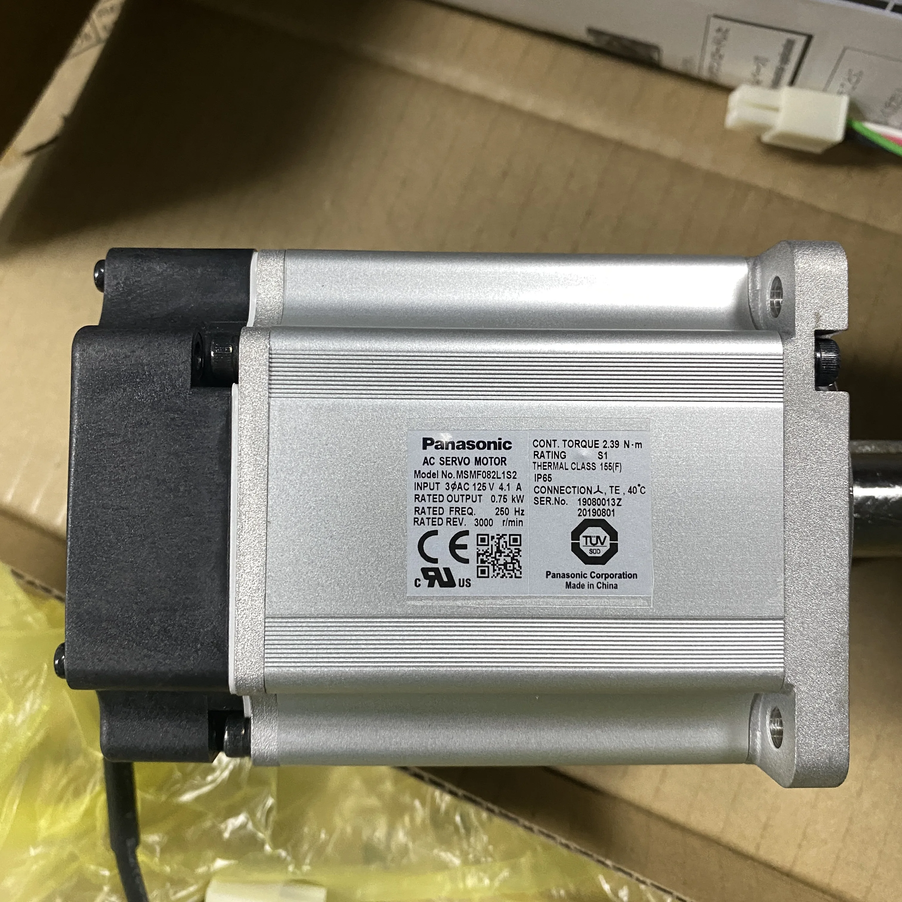 

Panasonic AC Servo Motor 0.75kW MSMF082L1S2