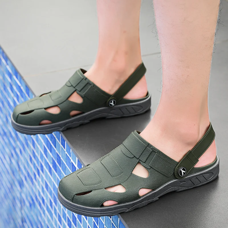 Мужские сандалии с перфорацией клоги туфли-сандалии мужские тапочки лето 2020 |