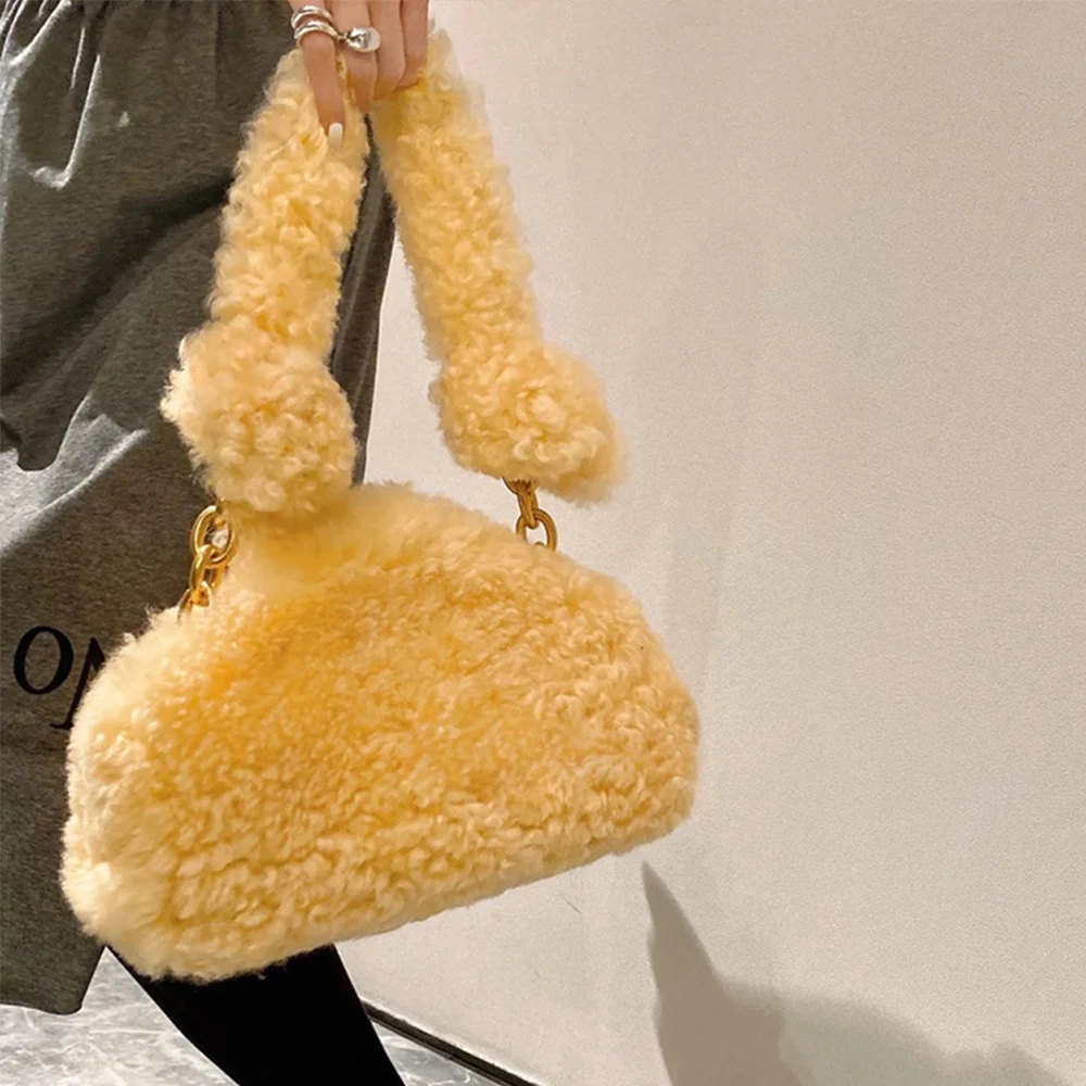 

Дизайнерская плюшевая женская сумка на плечо с изображением облаков, роскошные дамские сумочки из искусственного меха для пельменей, зимня...