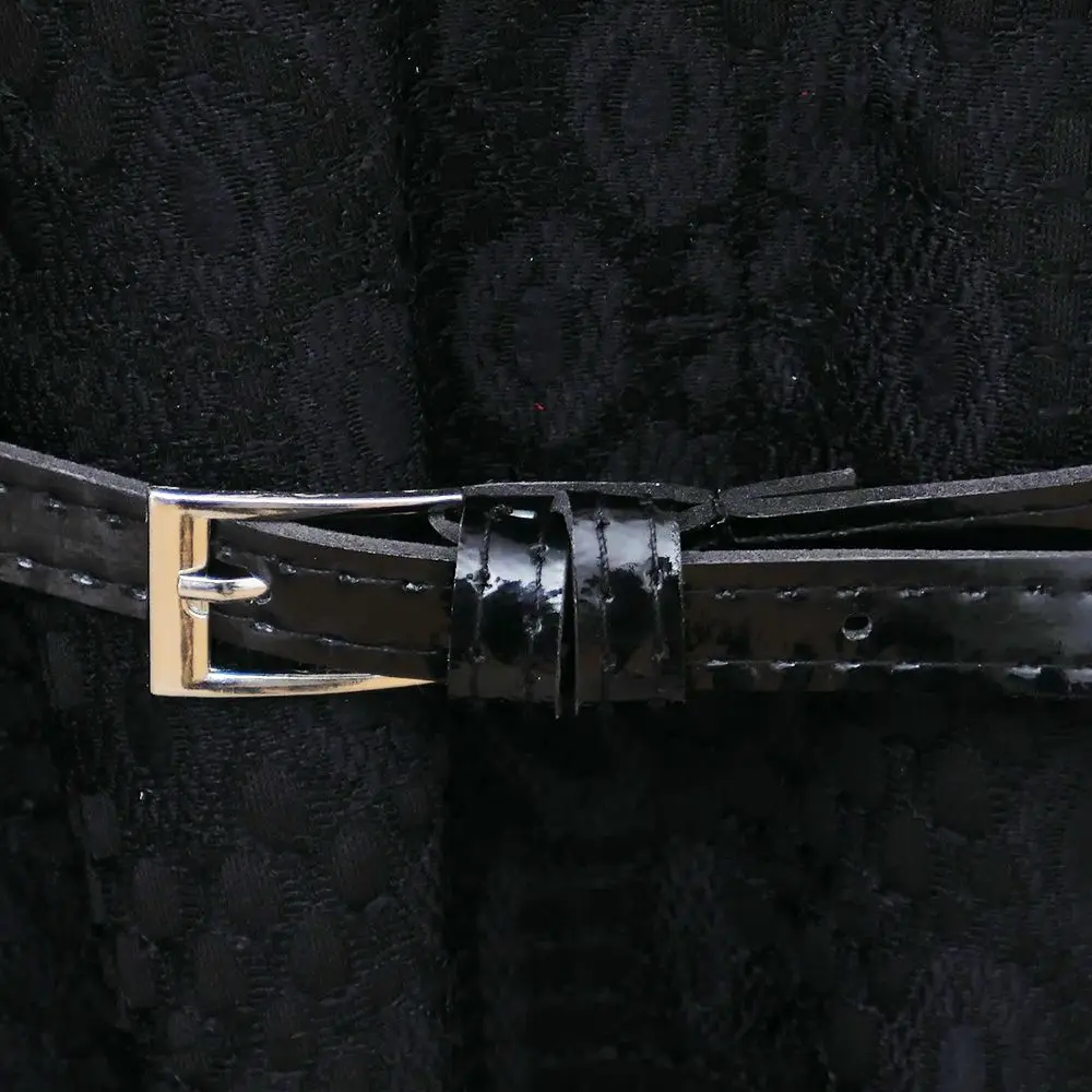 Удобный ремень для красивой женщины женский модный разных цветов маленький тонкий кожаный ярких в новом