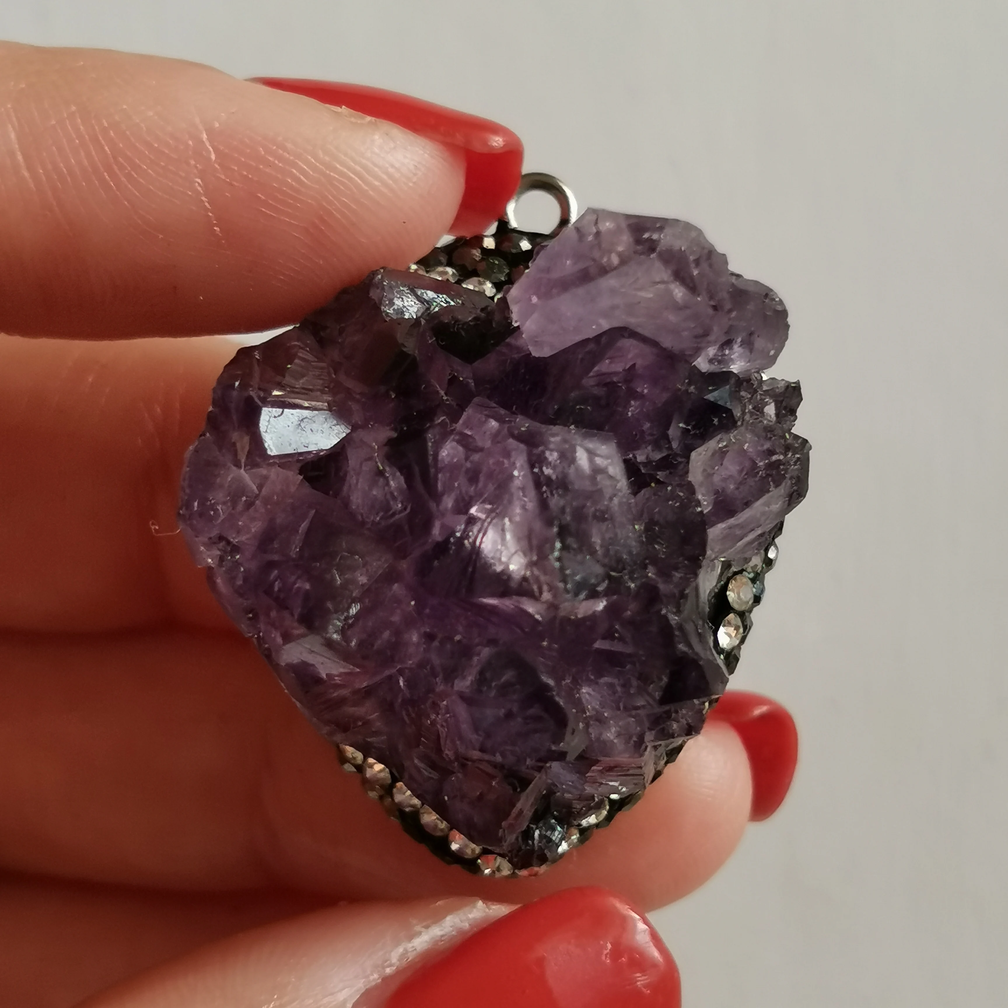 Маленький кристалл Gift 27g исцеляющий аметист кластер образец кулон подарок камень