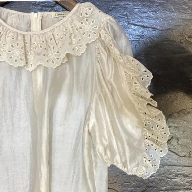 

Europe Station 2021 Summer New Women's Embroidered Water Soluble Lace Round Neck Bubble Sleeve Silk Cotton Solid Top
