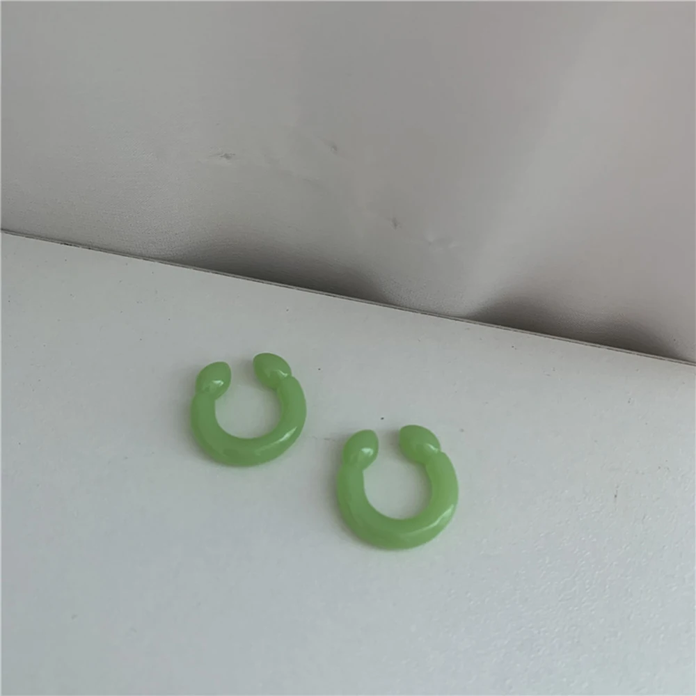 

Resin Acrylic Ear Cuff Clips Women 2021 Korea Candy Color Drip Ear Cuff Stackable Ear Clip Earrings for Women Wedding Jewelry