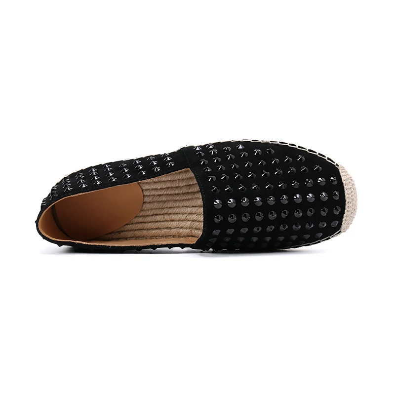 

Christia Bella Fashion Black Rivets Men Loafers Casual Man Flat Shoes Plus Size Smoking Slippers Slip on Footwear Driving Shoes