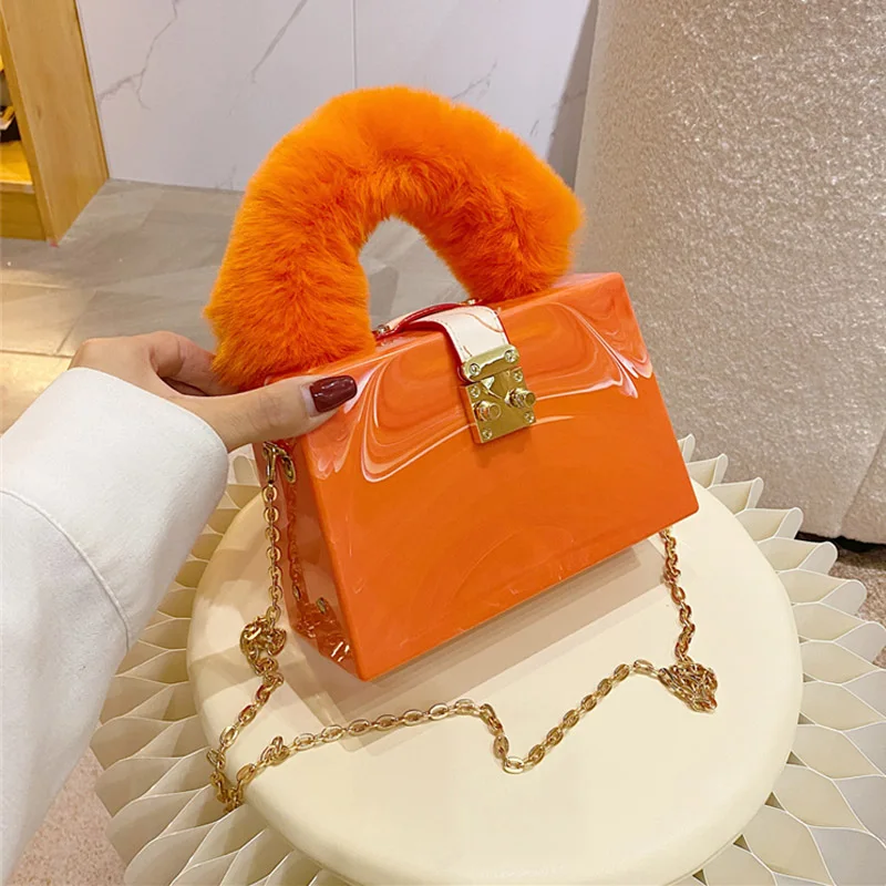 

Сумка-мессенджер Женская плюшевая на цепочке, модный саквояж конфетных цветов, роскошный брендовый дизайнерский чемоданчик на плечо, яркий...