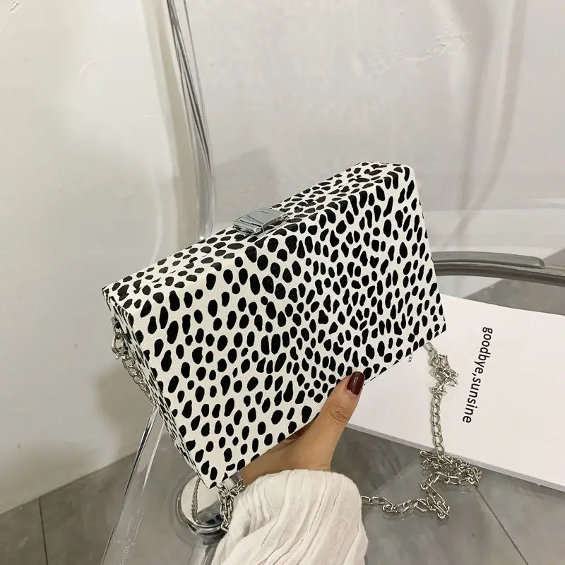 

New Handbag Small Box Shape Shoulder Bag Funny Personality Crossbody Bag Diagonal Chain Bag Fashion Messenger Bag