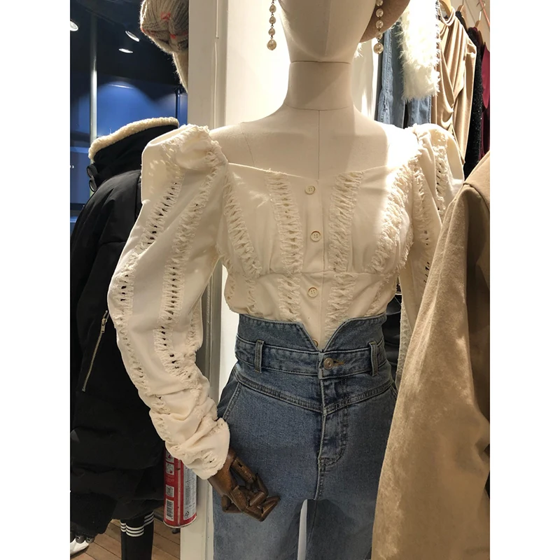 

Платье-рубашка с открытыми плечами, весна 2021