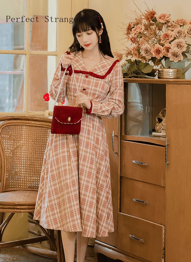 2021 Весенне-осенняя новинка высокого качества Ретро Корейское платье для женщин с воротником Питер Пэн в клетку с длинным рукавом.