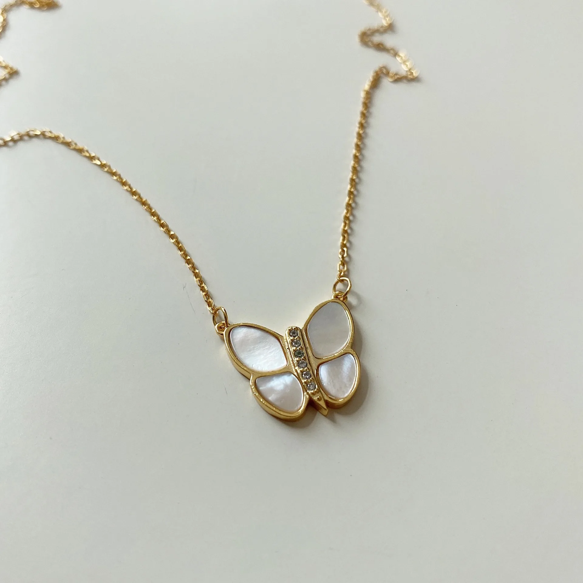 

light luxury high quality 100%925 sterling silver necklace for the lady's shell butterfly necklace as a wedding anniversary gift