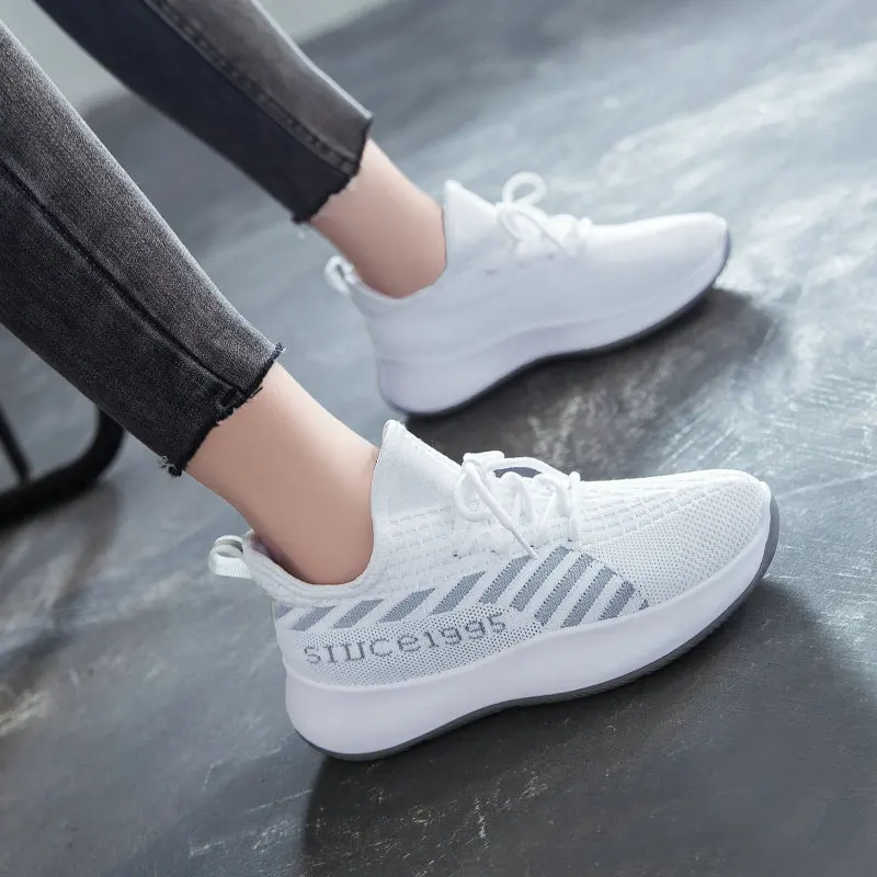 

Black Sneakers Women Casual Shoes Fashion Breathable Walking Mesh Flat Shoes Spring Lace Up Mesh Women Shoes Tenis Feminino
