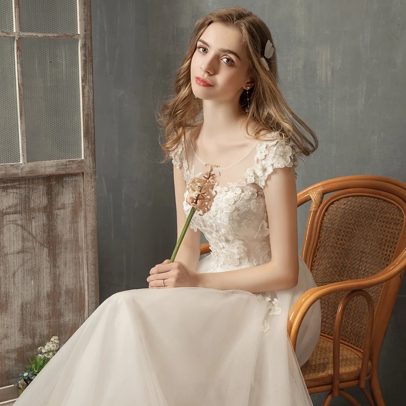 

Vestidos De Novia 2020 New Simple Appliques Lace Wedding Dress Elegant O-Neck Boho Bridal Dress Backless Princess Wedding Gown