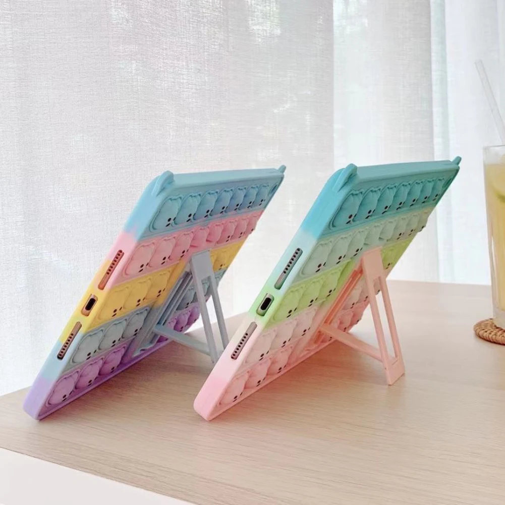 

Силиконовый чехол-накладка для планшета Apple iPad с защитой от отпечатков пальцев