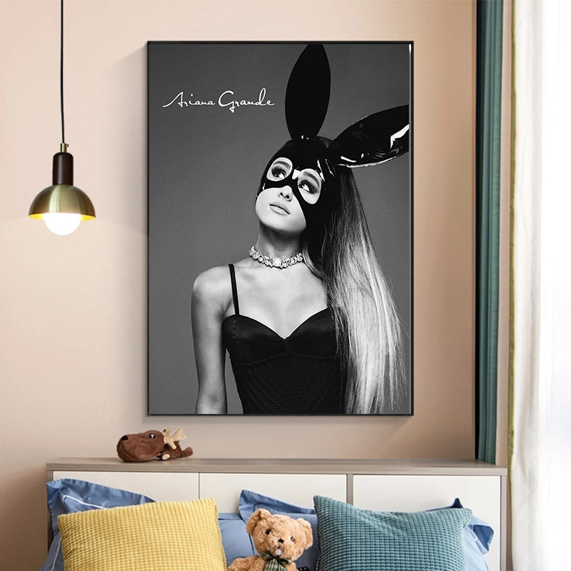 

Abstract Modern Black and White Ariana Grande Singer Canvas Painting Posters and Prints Wall Art Picture for Living Room