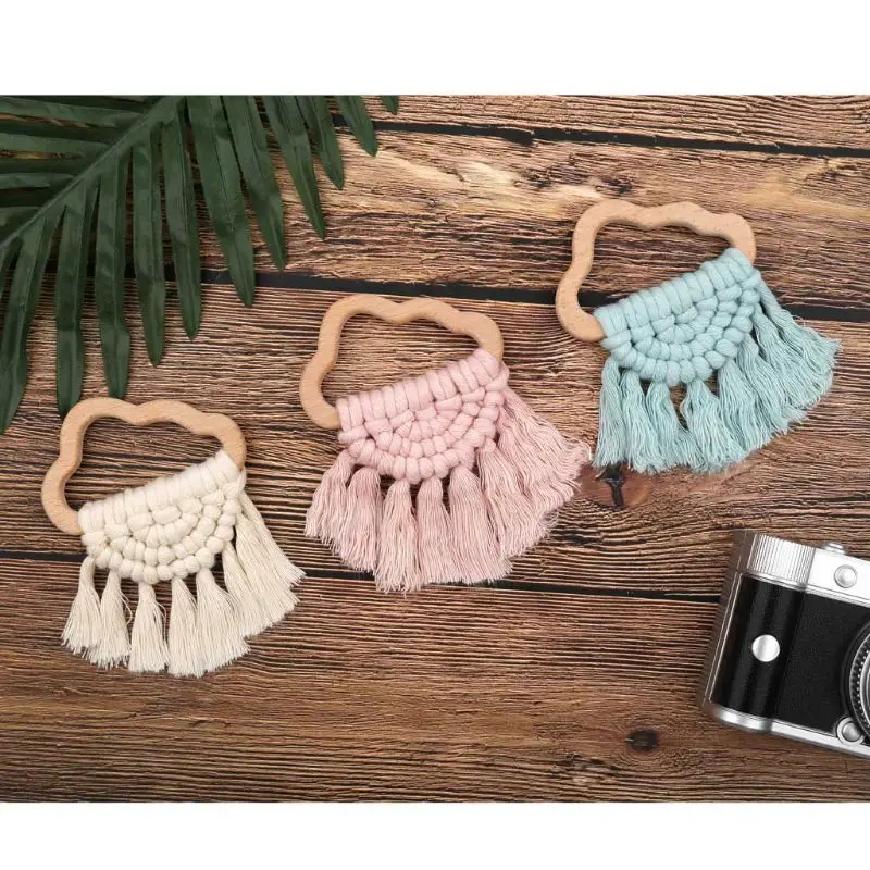 

Vintage Baby Cloud Shape Wooden Teether Eco-Friendly Organic Wood Rattle Ring Chewable Infant Teething Toys