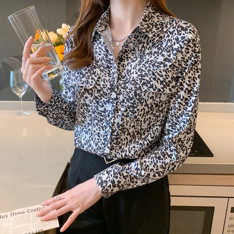

Женская шифоновая блузка с принтом, повседневная дизайнерская рубашка-поло, новая летняя женская блузка на пуговицах, корейский Свободный ...