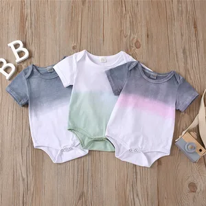 Детский комбинезон с коротким рукавом, круглым вырезом и градиентным принтом