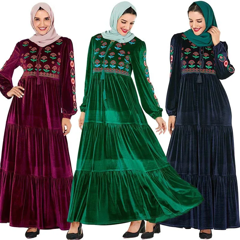 Весеннее мусульманское женское платье с длинными рукавами бархатное вышивкой в