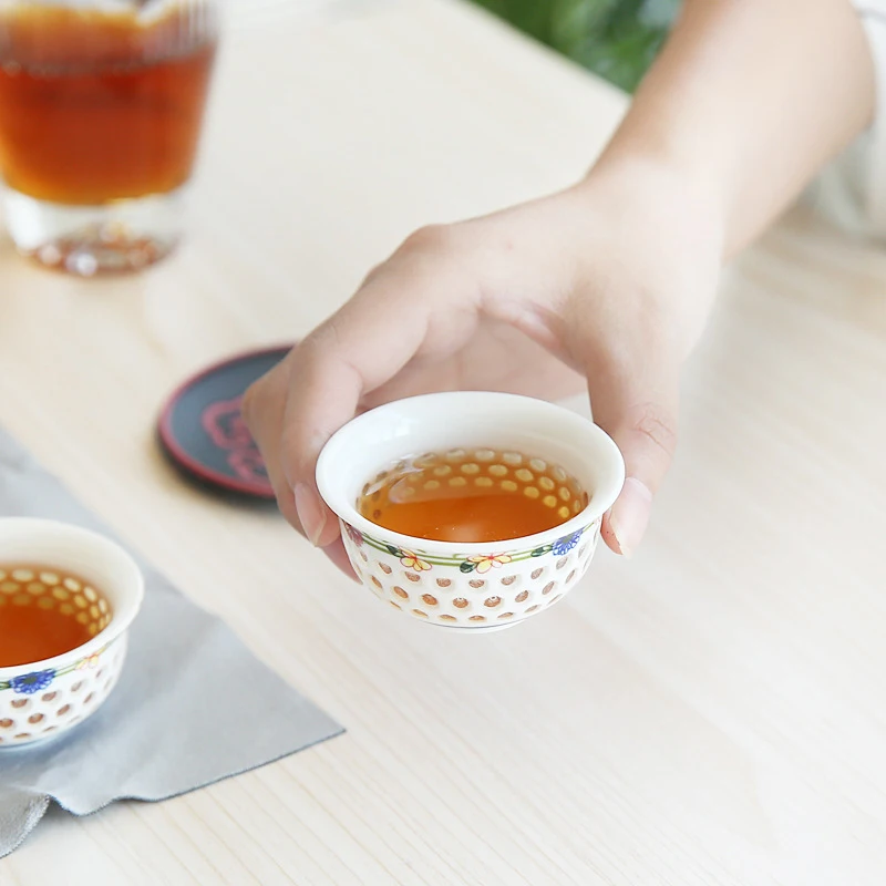 Изысканный сине белый керамический гайвань чайный набор 1pot 5cup непревзойденный