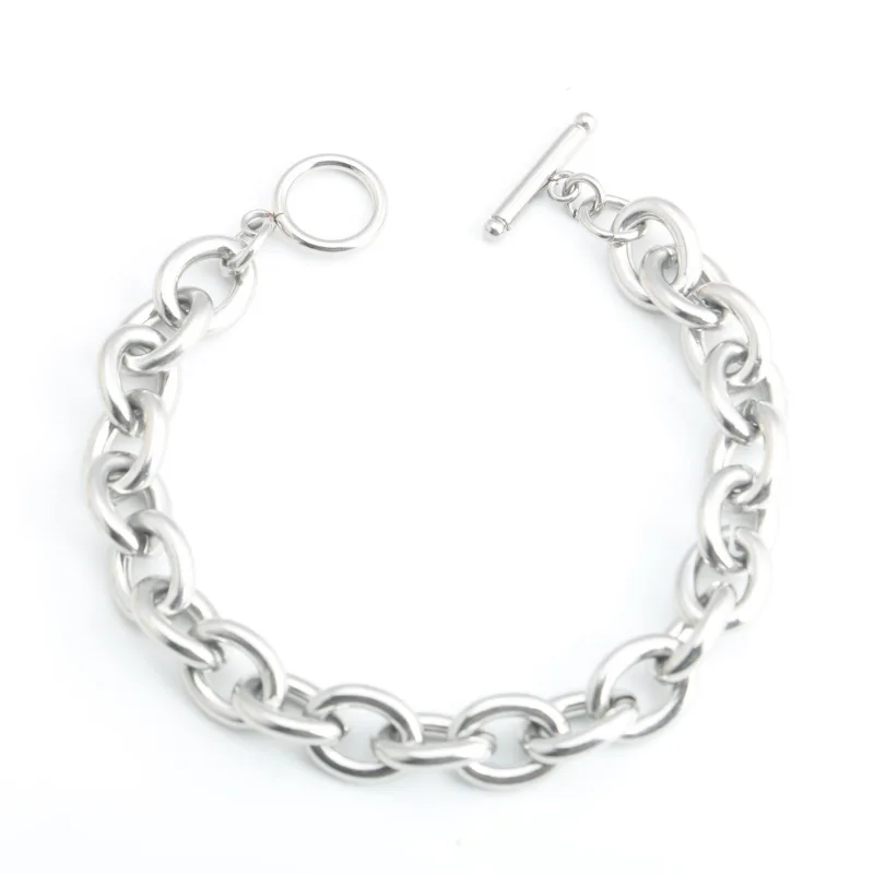 

2021 Punk Hip Hop Stainless Steel Interlocking Big O-chain Trendy Men and Women Titanium Steel One-word Buckle Bracelet Jewelry