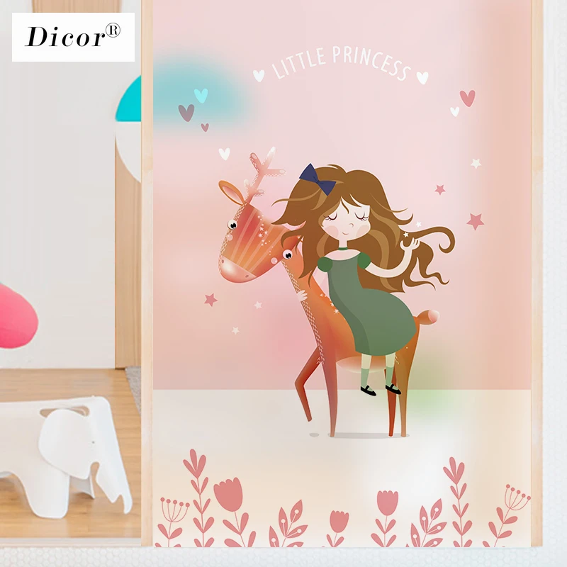 Фирменная наклейка на окна для девочек розовая непрозрачная матовая пленка