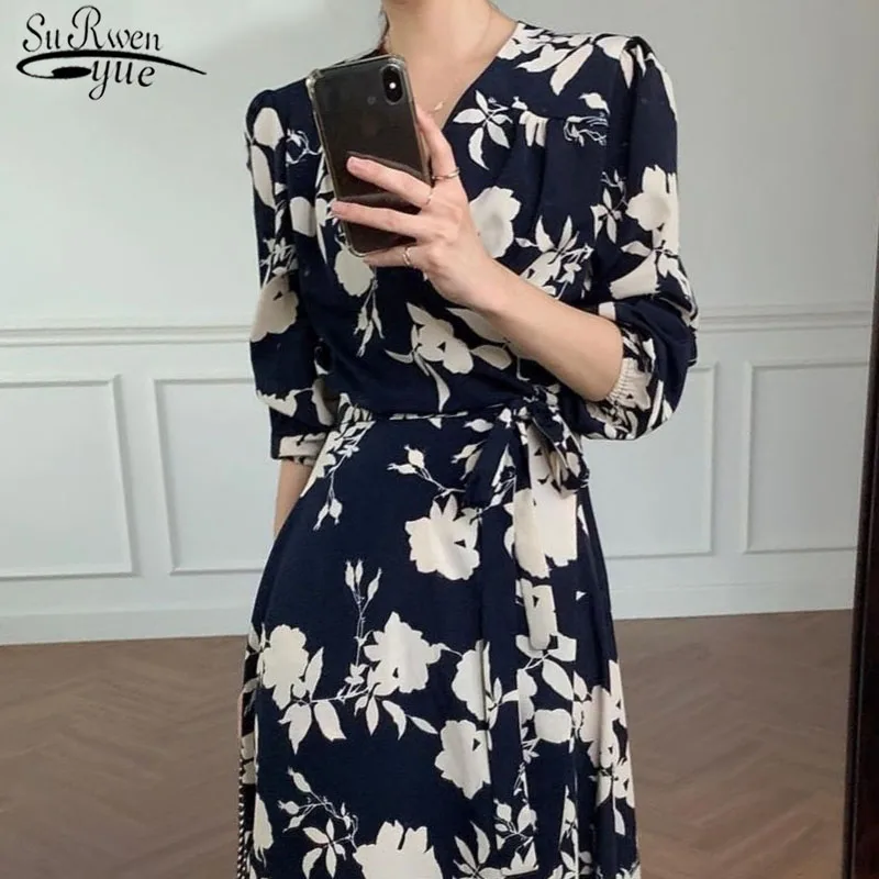 

Retro Floral V-neck Lace-up Long Dress Women Korean Style A-type Short Sleeve V-neck Dress for Women Summer Chiffon Dress 13886