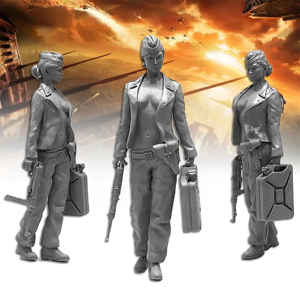 

1/35 полимерные наборы, фигурки, красивые армированные полимерные солдаты, нужны и по цвету, собранные раньше, N9D5