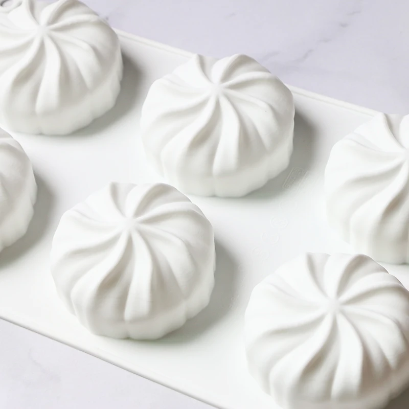 

Spiral Pumpkin Shaped Silicone Mousse Mold Cake Dessert Baking Dish Pan Chocolate Pudding Moulds Cake Decorating Tool