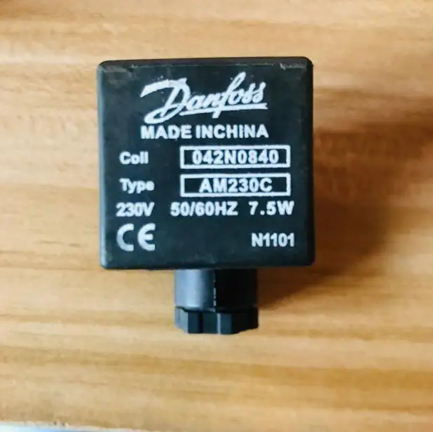 7.5W Danfoss Соленоидный клапан катушки 042N0840 Тип AM230C 7,5 Вт 9,5 Вт внутренний диаметр 10 мм - Цвет: 7.5W