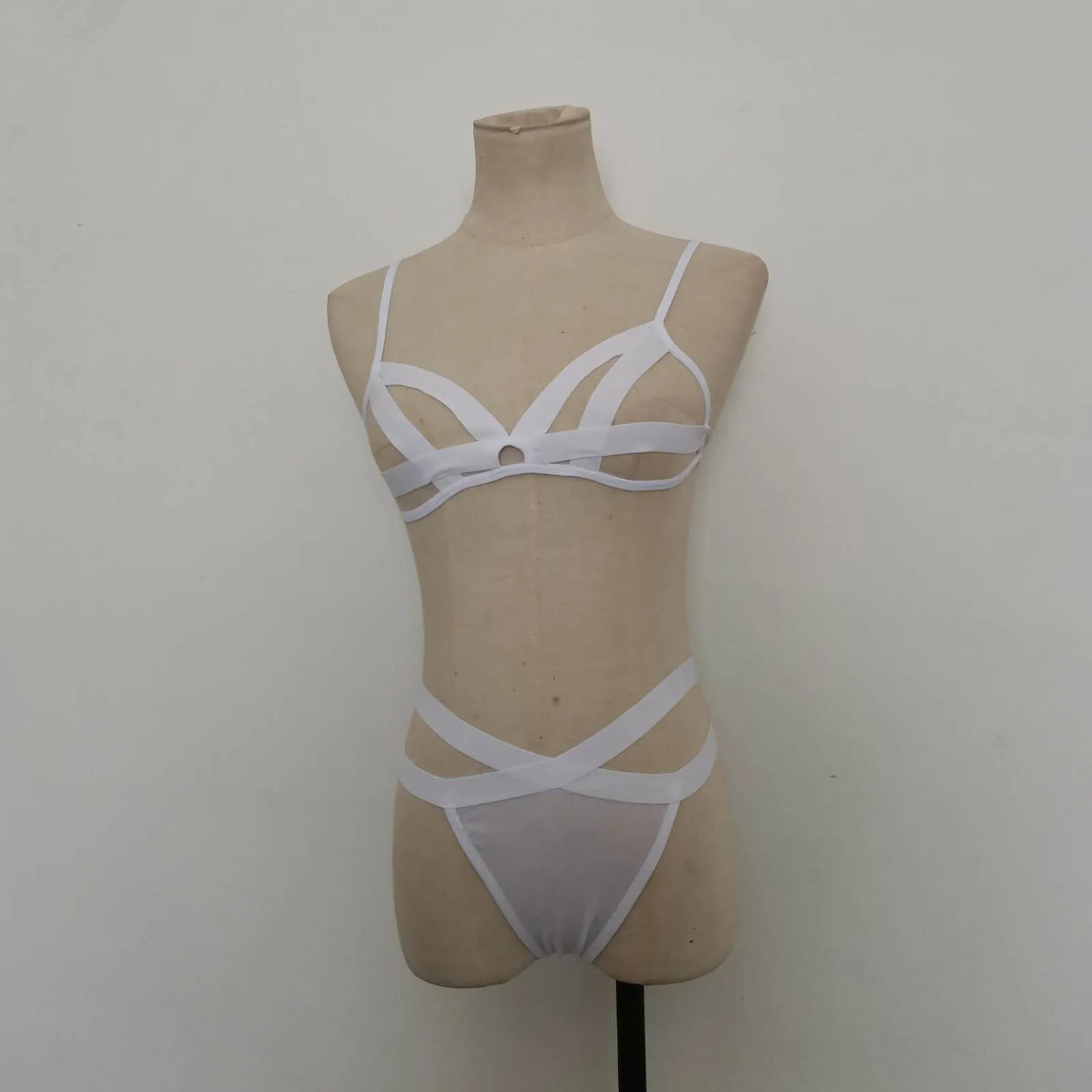 

Sexy Women Underwear Lingerie Set Temptation Bra & Brief Sets Mesh Hollow Out Lenceria Sensual Mujer Erotic Lingerie Set