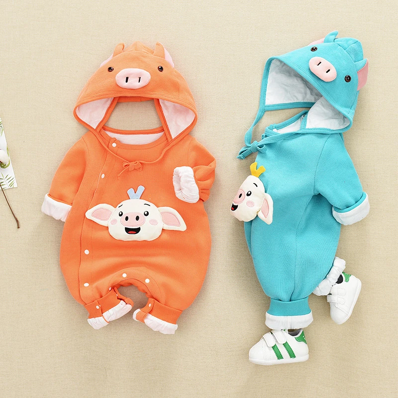 Комплект с длинными рукавами и рисунком поросенка Одежда для новорожденных