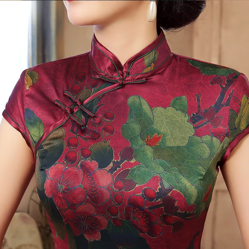 Платье-Ципао длинное шелковечерние с цветами |