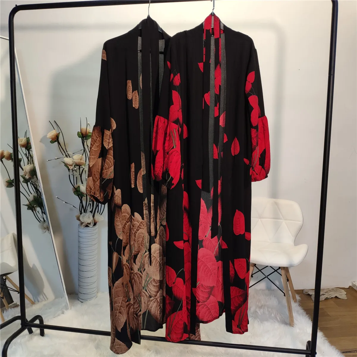

Floral Print Lantern Long Sleeve Muslim Abaya Casual Cardigan Women Long Maxi Abaya Dress Autumn Clothing Women Robes TA1822