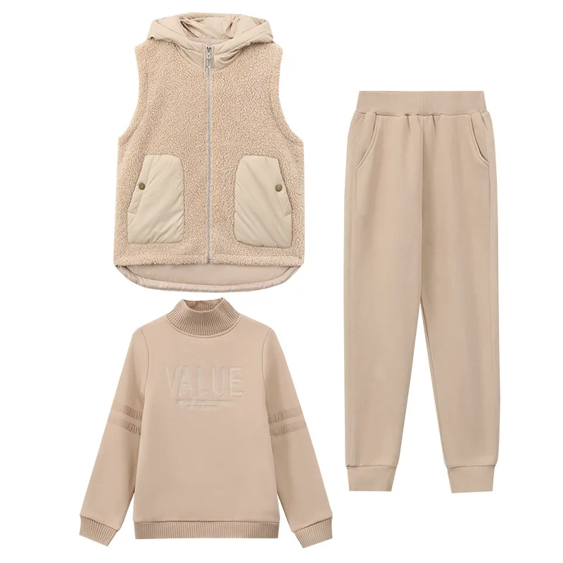 

Plush And Thickened Sports Suit Winter New 2020 Fashionable Loose Casual Wear Vest Three Piece Set Female Tracksuit Women