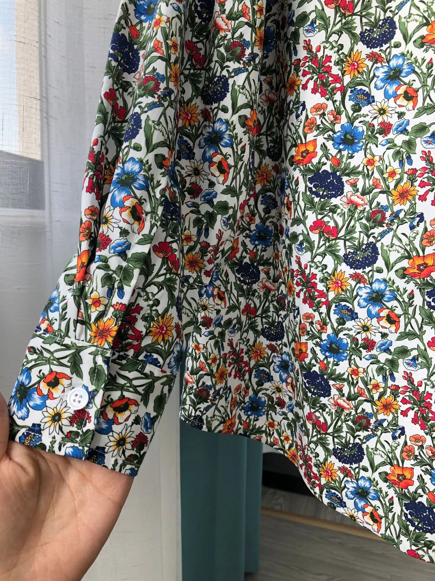 Женская рубашка 20 Ранняя весна мягкая романтическая цветная насыщенная