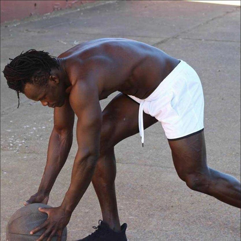 

2021 Summer New Breathable Mesh Fashion Fast Drying Men's Running And Fitness Shorts