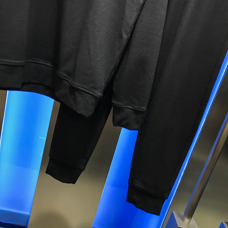 

2020 autumn men's sweater suit personality Eagle laser printing casual long sleeve pants two piece suit for all-round slim men